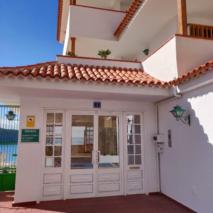 Вилла Cactus Los Cristianos Лос Кристианос Экстерьер фото